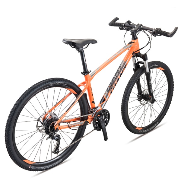 xe đạp giant atx 830 màu cam chụp nghiêng